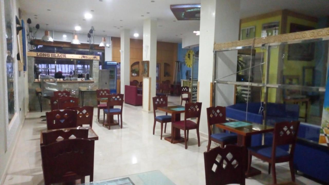 Hotel Ryad Tetouan Aeroport Exterior foto
